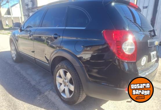 Camionetas - Chevrolet Captiva 2.0 IMPECABLE 2010 Diesel 175000Km - En Venta