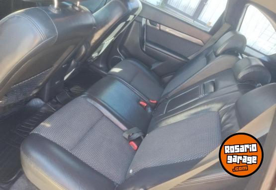 Camionetas - Chevrolet Captiva 2.0 IMPECABLE 2010 Diesel 175000Km - En Venta