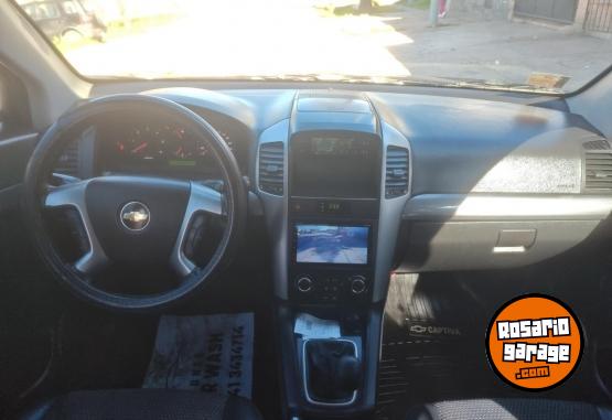 Camionetas - Chevrolet Captiva 2.0 IMPECABLE 2010 Diesel 175000Km - En Venta