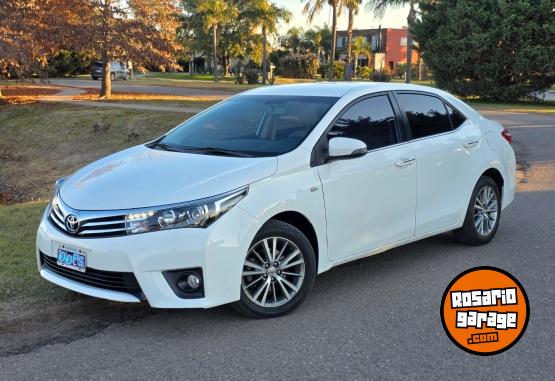 Autos - Toyota Corolla SE-G 2015 Nafta 122000Km - En Venta