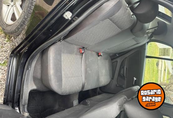 Autos - Volkswagen Fox 2015 Nafta 147000Km - En Venta