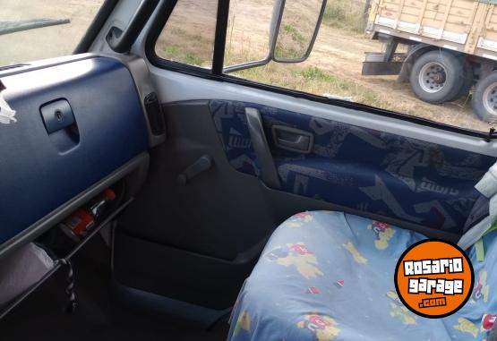 Camiones y Grúas - Volkswagen 17310 - En Venta