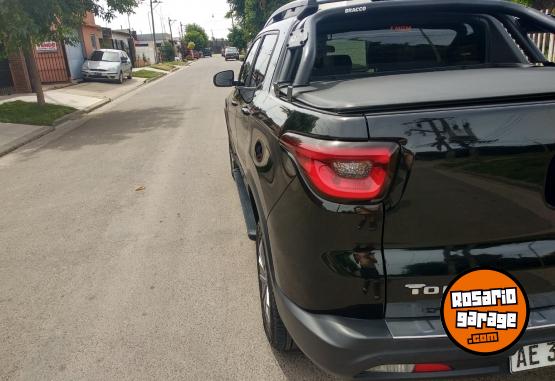 Camionetas - Fiat Toro 1.8 freedom 2020 GNC 80000Km - En Venta