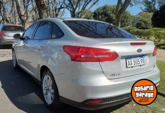 Autos - Ford Focus 1.6 S 2016 Nafta 113000Km - En Venta