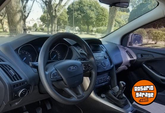 Autos - Ford Focus 1.6 S 2016 Nafta 113000Km - En Venta