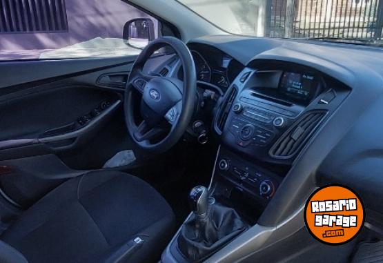 Autos - Ford Focus 1.6 S 2016 Nafta 113000Km - En Venta