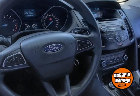 Autos - Ford Focus 1.6 S 2016 Nafta 113000Km - En Venta