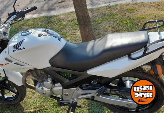 Motos - Honda Twister 250 2015 Nafta 40000Km - En Venta