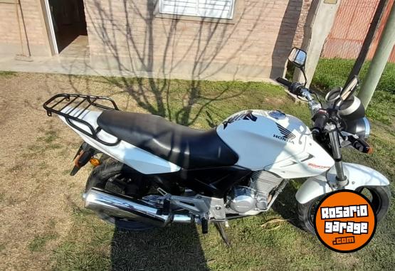 Motos - Honda Twister 250 2015 Nafta 40000Km - En Venta
