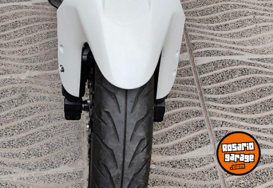 Motos - Benelli TNT 300 2017 Nafta 11200Km - En Venta