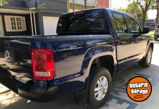Camionetas - Volkswagen Amarok Trendline 140 HP 2022 Diesel 60000Km - En Venta