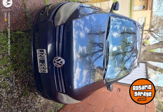 Autos - Volkswagen Suran Highline 2011 Nafta 211000Km - En Venta