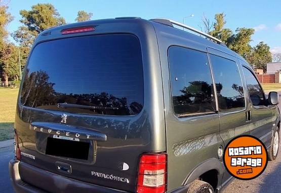 Autos - Peugeot Partner Patagónica 2011 Nafta 113000Km - En Venta