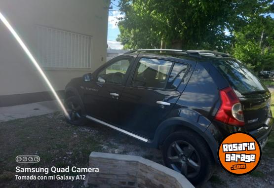 Autos - Renault Sandero stepway 2011 Nafta 200000Km - En Venta