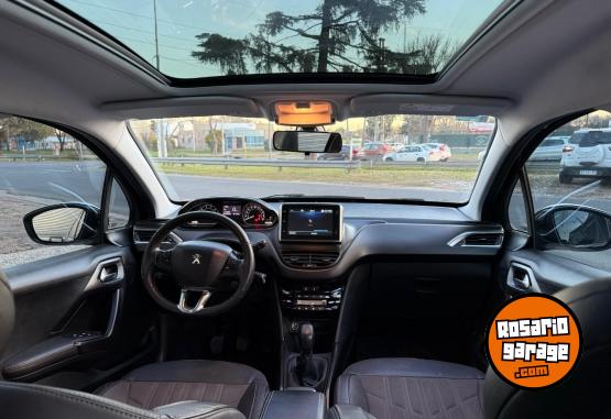 Autos - Peugeot 2008 FELINE 1.6 VTI 2018 Nafta 50000Km - En Venta