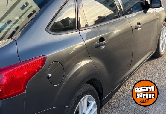 Autos - Ford Focus 2017 Nafta 69000Km - En Venta