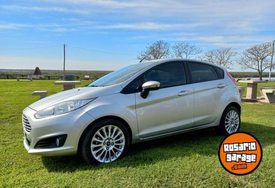 Autos - Ford FIESTA KINETIC SE 2017 Nafta 132000Km - En Venta