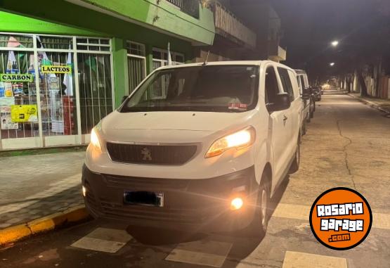 Utilitarios - Peugeot Expert 2018 Diesel 164500Km - En Venta