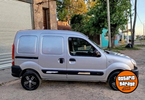 Utilitarios - Renault KANGOO 2015 Nafta 160000Km - En Venta