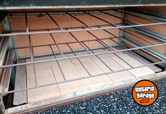 Otros - Horno Pizzero/Pastelero 6 moldes - En Venta