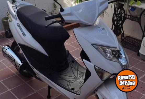 Motos - Corven Expert 80 2020 Nafta 16600Km - En Venta