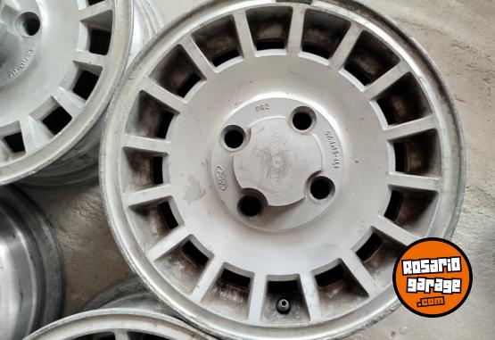 Accesorios para Autos - Llantas 13" Ford Taunus - En Venta