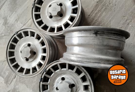 Accesorios para Autos - Llantas 13" Ford Taunus - En Venta
