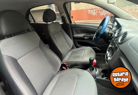 Autos - Volkswagen Gol trend pack 3 2011 Nafta 133000Km - En Venta