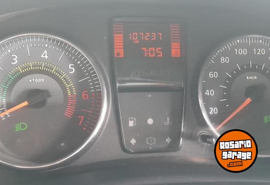 Autos - Renault Clio 2015 Nafta 107000Km - En Venta