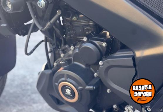 Motos - Bajaj Bajaj 400 tourer 2024 Nafta 3200Km - En Venta