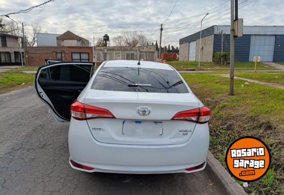 Autos - Toyota Yaris XS 2019 Nafta 85000Km - En Venta