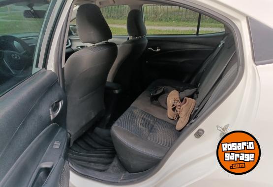 Autos - Toyota Yaris XS 2019 Nafta 85000Km - En Venta