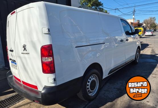 Utilitarios - Peugeot EXPERT 2019 Diesel 111000Km - En Venta