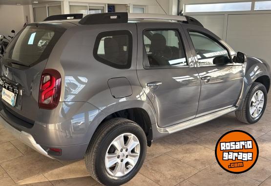 Camionetas - Renault DUSTER TEACH ROAD 2016 Nafta 122076Km - En Venta