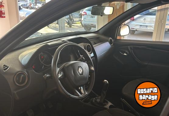 Camionetas - Renault DUSTER TEACH ROAD 2016 Nafta 122076Km - En Venta