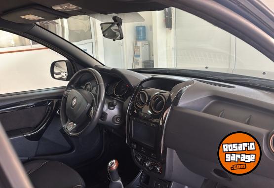 Camionetas - Renault DUSTER TEACH ROAD 2016 Nafta 122076Km - En Venta
