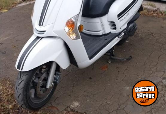 Motos - Kymco LIKE 125 2018 Nafta 12100Km - En Venta