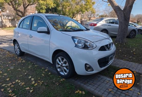 Autos - Nissan March Advance Mediatech 2015 Nafta 120000Km - En Venta