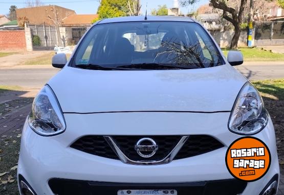 Autos - Nissan March Advance Mediatech 2015 Nafta 120000Km - En Venta