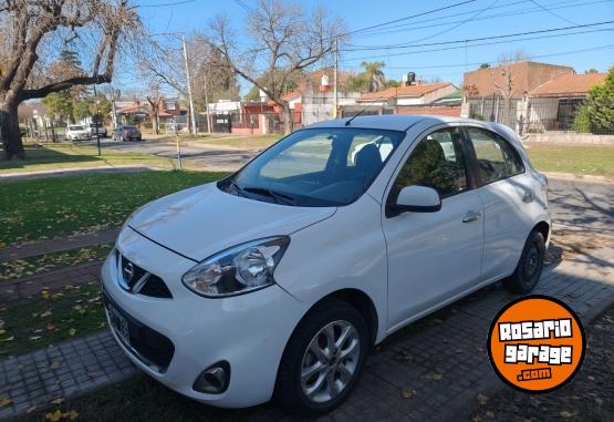 Autos - Nissan March Advance Mediatech 2015 Nafta 120000Km - En Venta