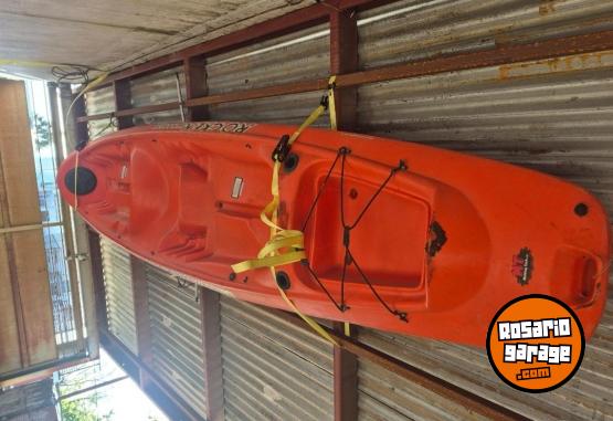 Deportes Náuticos - Vendo kayak rocker warrior - En Venta