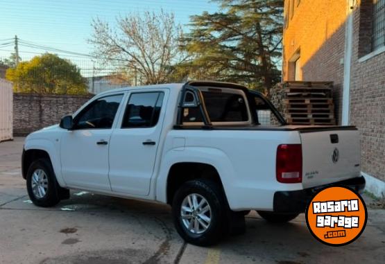 Camionetas - Volkswagen Amarok 2.0 Cd Tdi 140cv T 2021 Diesel 130000Km - En Venta
