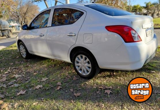 Autos - Nissan VERSA SENSE 2018 Nafta 64000Km - En Venta