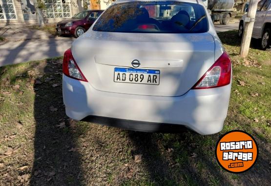 Autos - Nissan VERSA SENSE 2018 Nafta 64000Km - En Venta