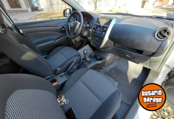 Autos - Nissan VERSA SENSE 2018 Nafta 64000Km - En Venta