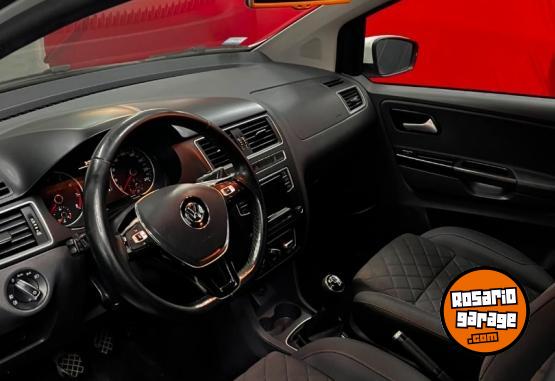 Autos - Volkswagen SURAN 2017 Nafta 112000Km - En Venta