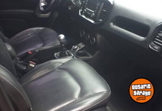 Camionetas - Fiat TORO FREEDOM 4X4 TDI 2018 Diesel 111111Km - En Venta