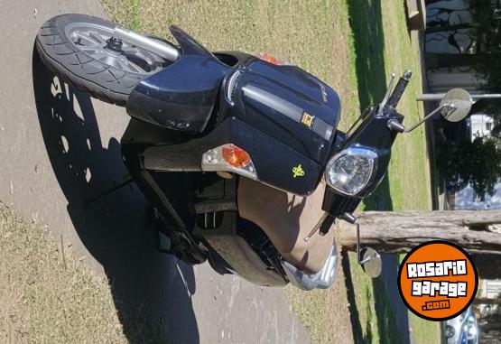 Motos - Kymco Like 125 2019 Nafta 17500Km - En Venta