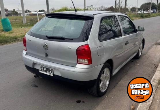 Autos - Volkswagen Gol 1.6 I Power 601 3 p 2006 GNC 211000Km - En Venta