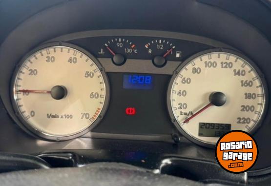 Autos - Volkswagen Gol 1.6 I Power 601 3 p 2006 GNC 211000Km - En Venta